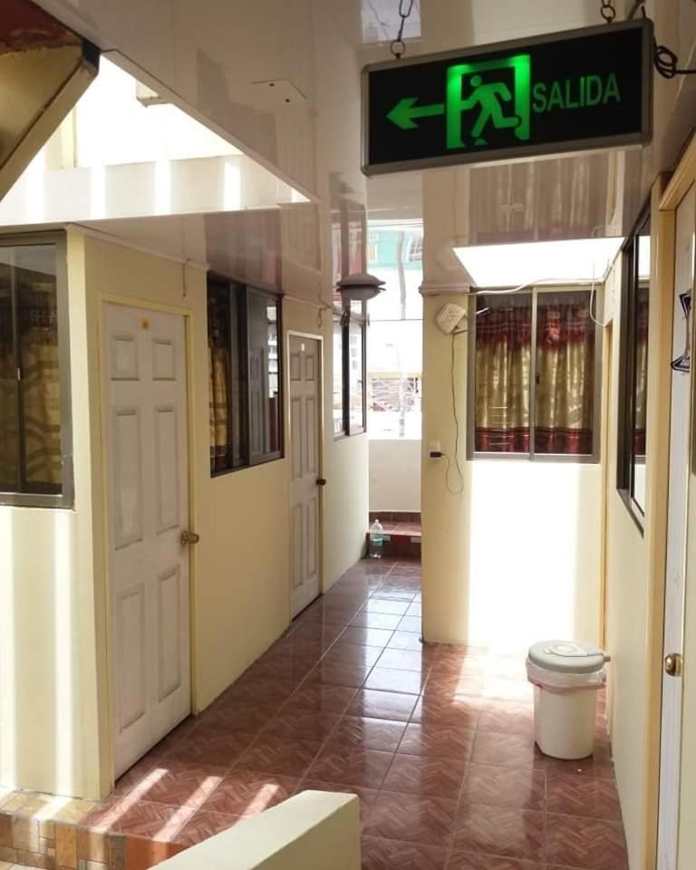 Hostal San Felipe Iquique Hotel Exterior photo